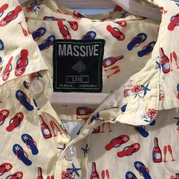 MASSIVE shirt sleeve button down with summer themed design. - Picture 4 of 8